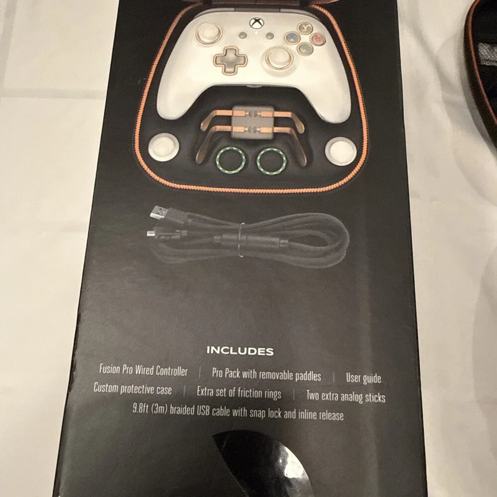 Power A Fusion Pro Wired Controller White Xbox One 1514146-01 w/ Box